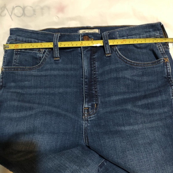 Madewell 10” Roadtripper Skinny Jeans - Picture 12 of 15